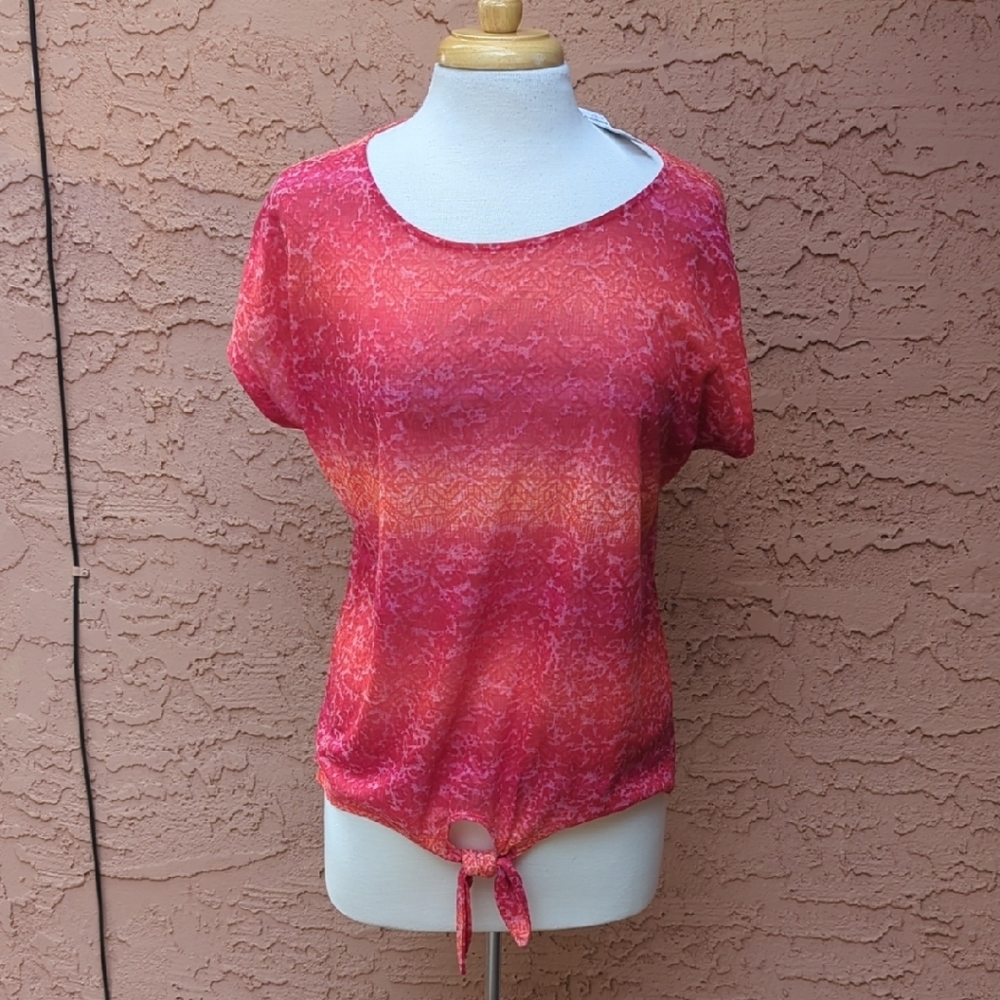 dressbarn Red Ombre Tie-Front Short Sleeve Crop Top